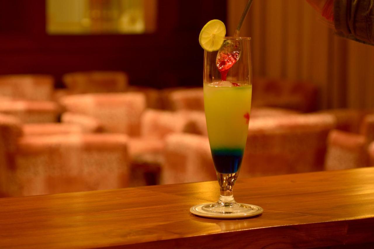 Hotel Chandela Khajuraho Ngoại thất bức ảnh
